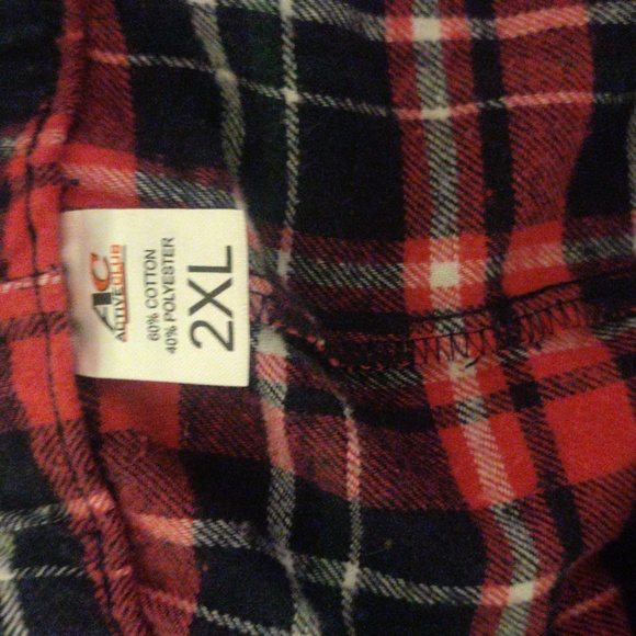Comfortable flannel pajama bottoms - Picture 2 of 2